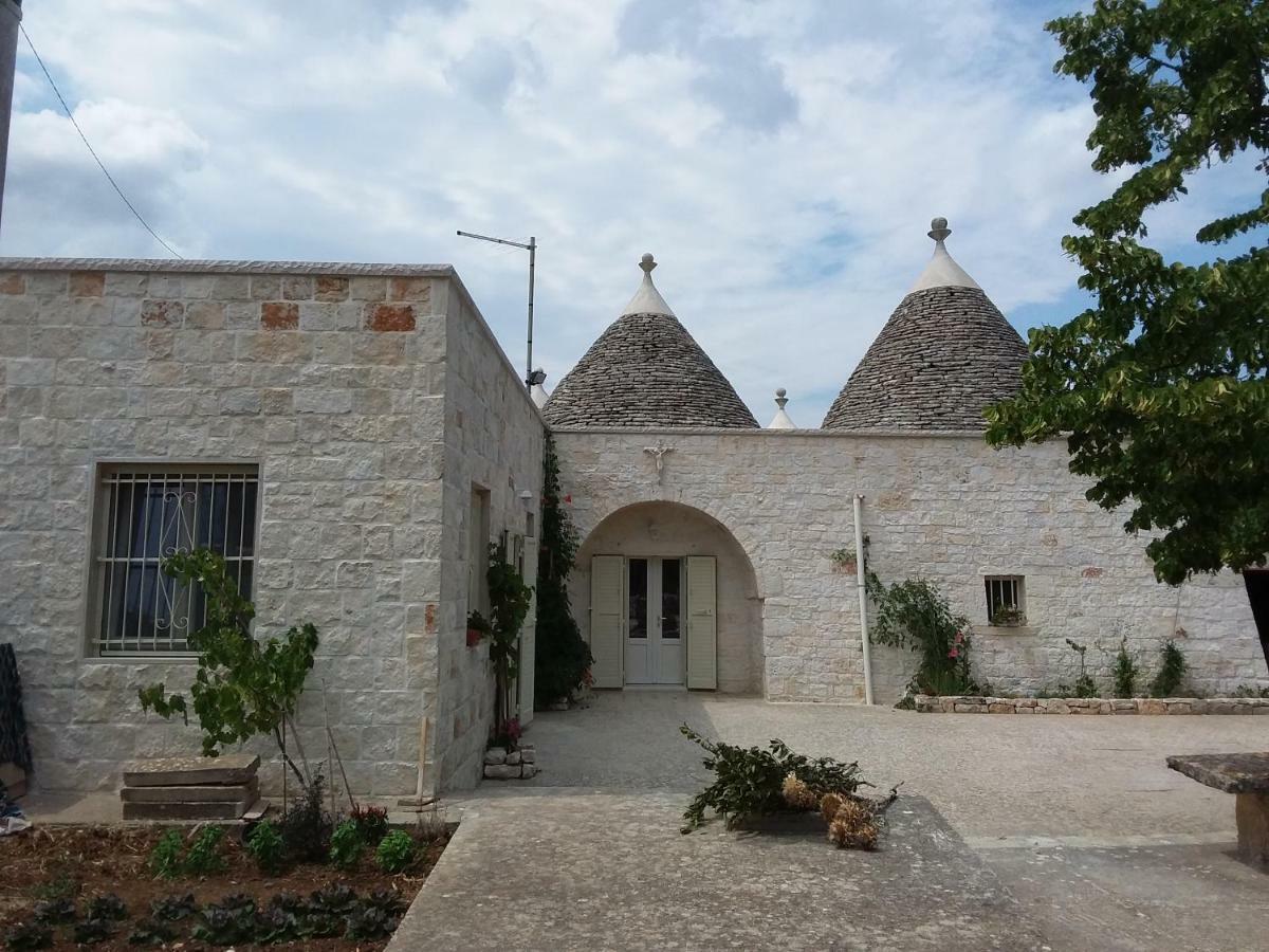 Trulli L'Utopia Di Anny Trulli Anny'S Utopia Locorotondo Ngoại thất bức ảnh