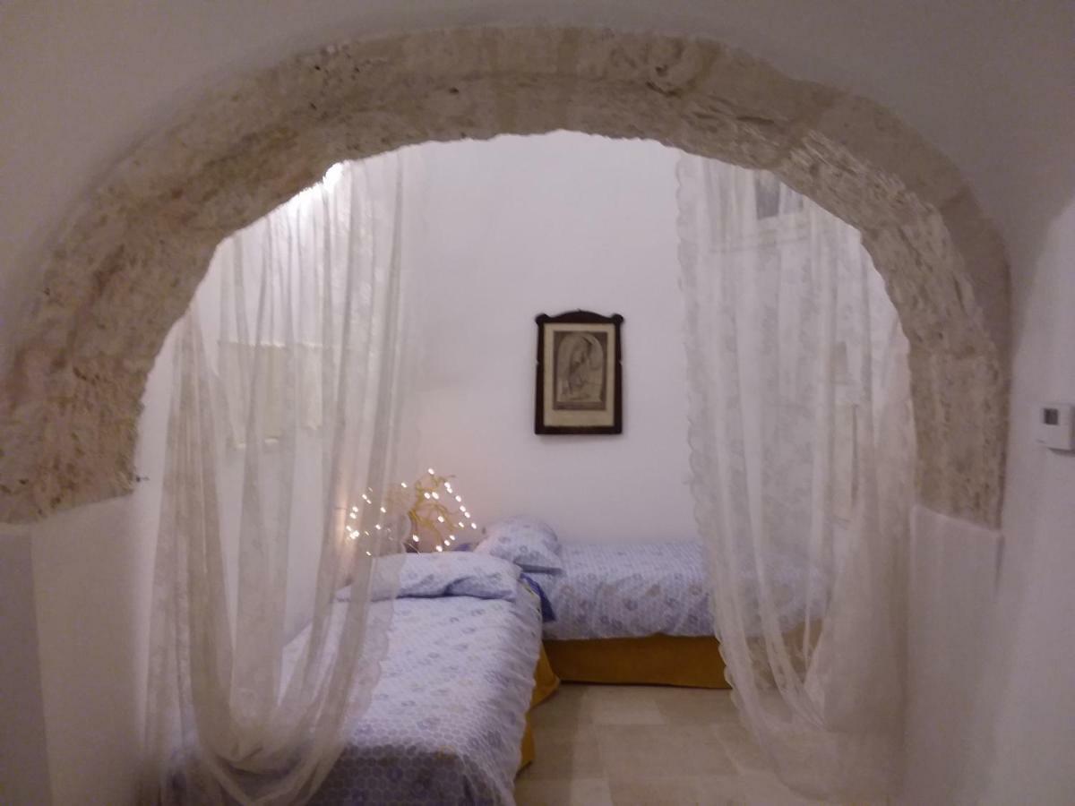Trulli L'Utopia Di Anny Trulli Anny'S Utopia Locorotondo Ngoại thất bức ảnh